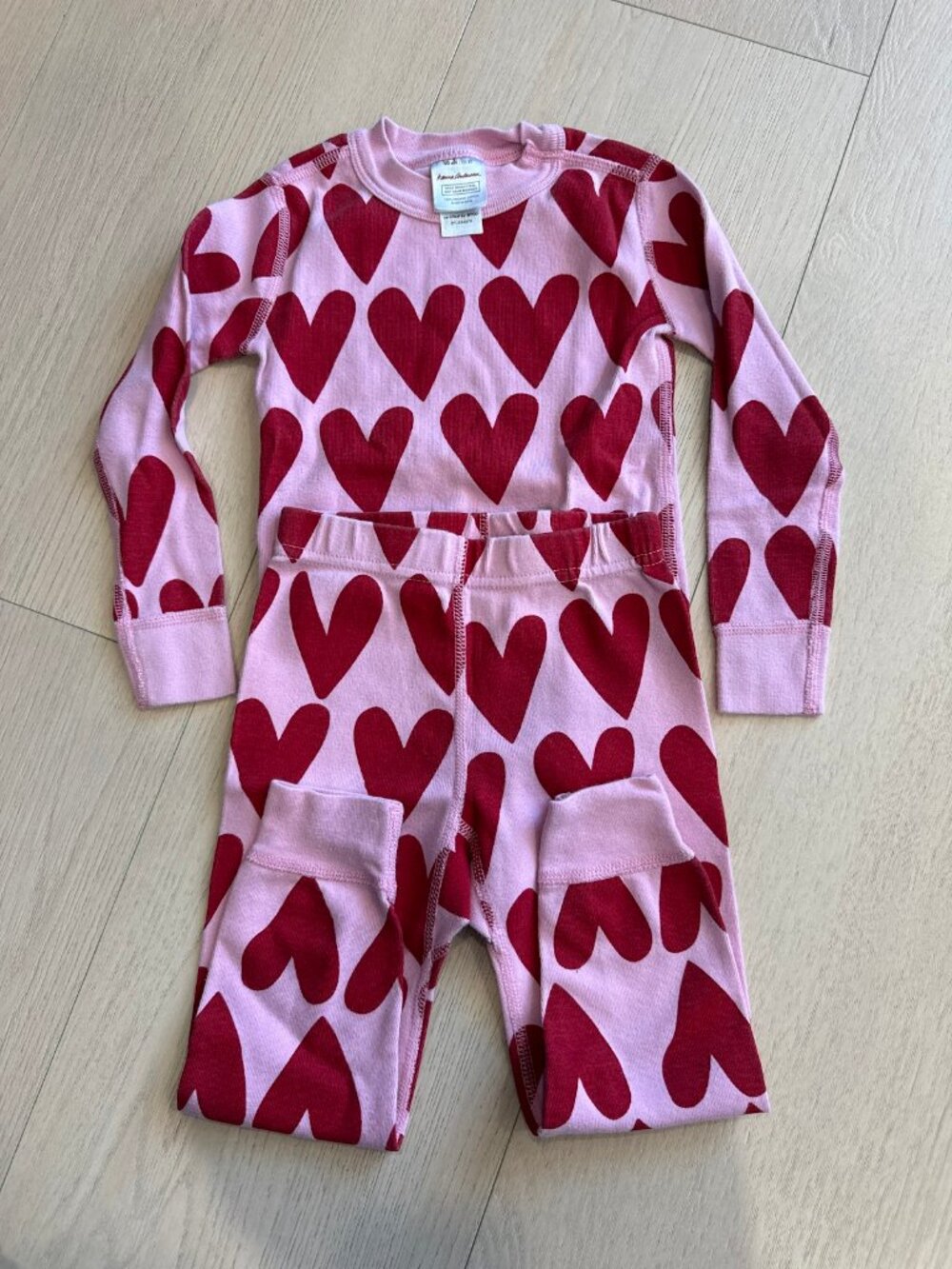 Hanna Andersson Pajamas 90 cm | Pink and Red Hearts